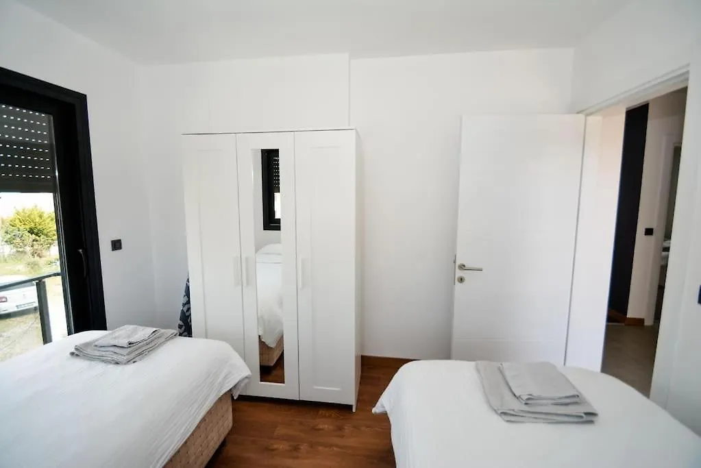 300M To Beach 2 Bedroom Upstairs Flat With Pool - Yeni Duenya Bodrum B2 Lägenhet